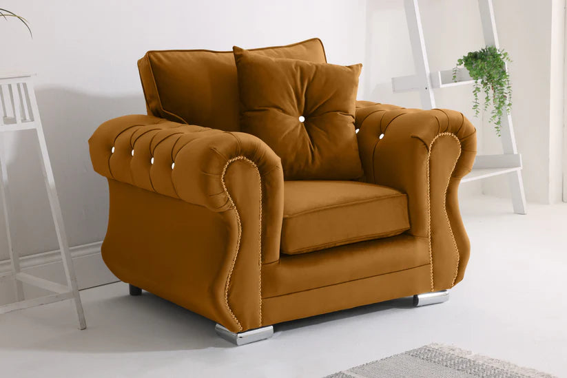 Venice Corner Fullback + Diamonds + Extra Cushions