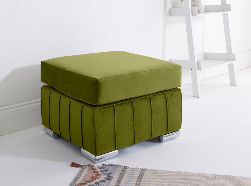Layla Corner Fullback - 2c1 + Bolster / Buttoned Cushions