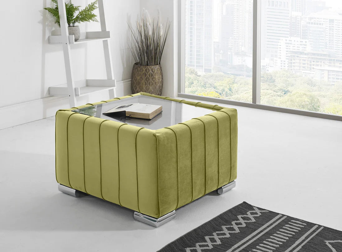 Layla Corner Fullback - 1c2 + Bolster / Buttoned Cushions