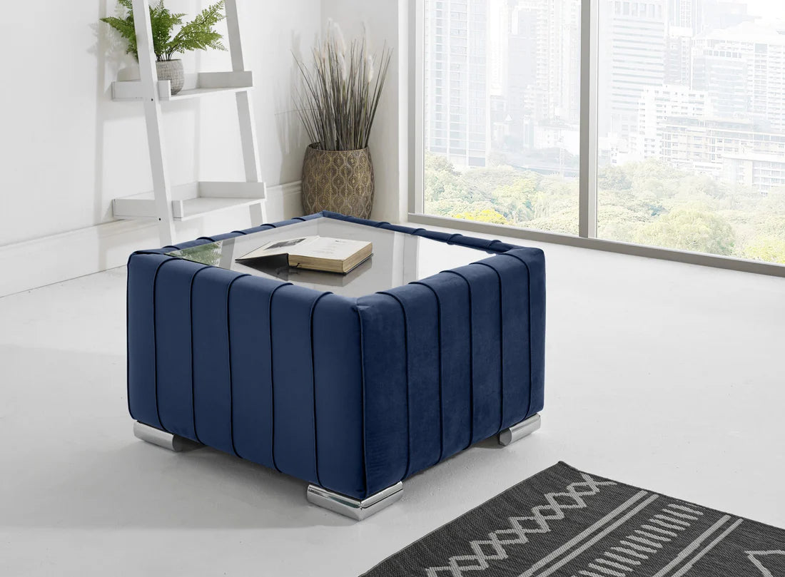 Layla Corner Fullback - 1c2 + Bolster / Buttoned Cushions