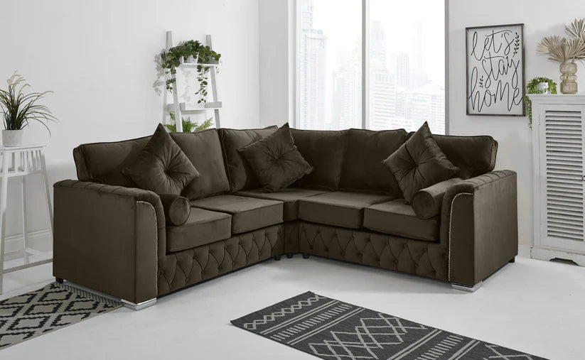 Malibu Corner Fullback - 2c2 + Extra Cushions