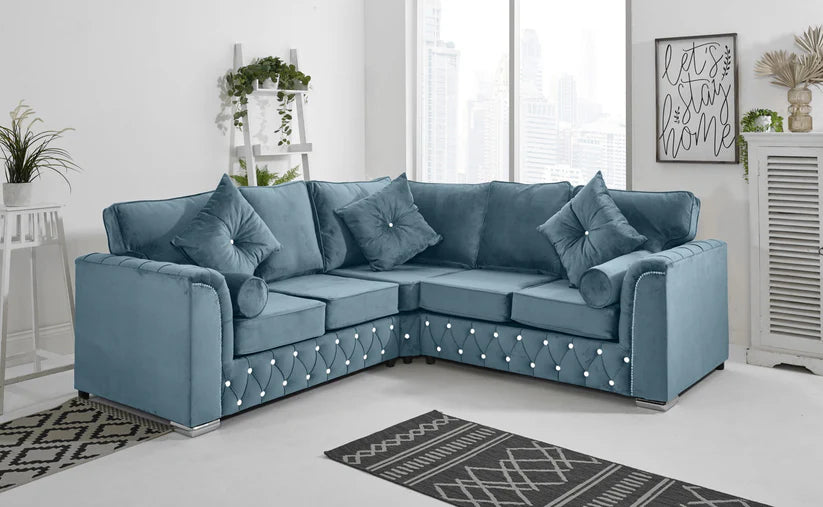 Malibu Corner Fullback - 2c2 + Diamonds+ Bolster / Buttoned Cushions