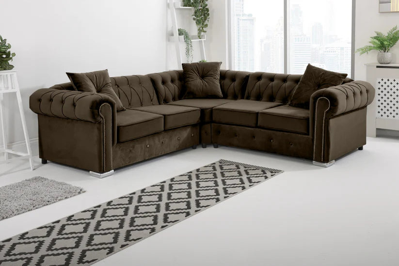 Olympia Chesterfield - Corner