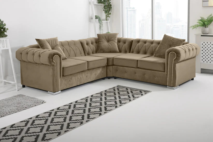 Olympia Chesterfield - Corner