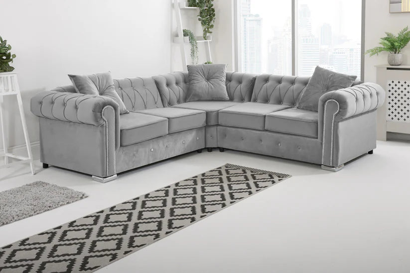 Olympia Chesterfield - Corner