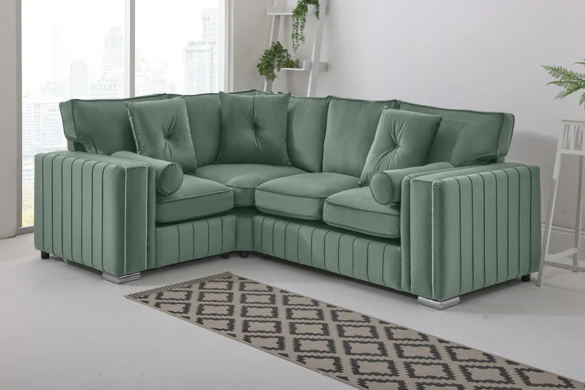 Layla Corner Fullback - 1c2 + Bolster / Buttoned Cushions