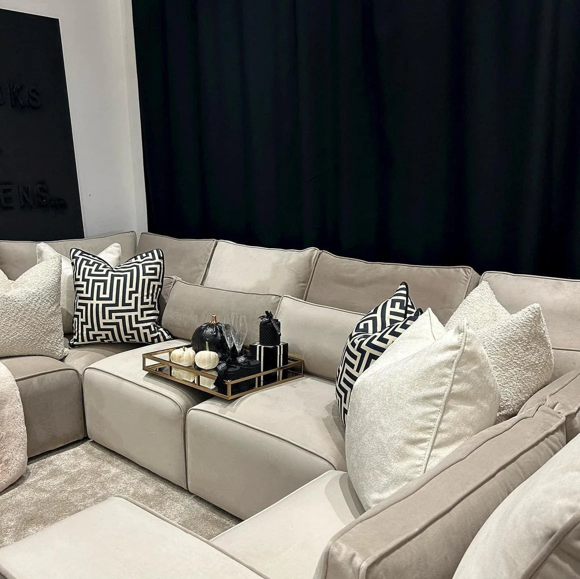 Camden U Shape Sofa Closed End