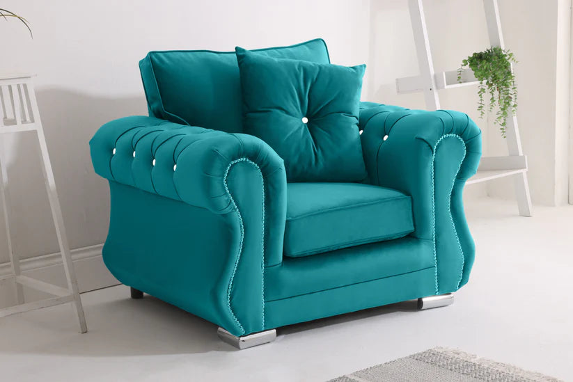 Venice Corner Fullback + Diamonds + Extra Cushions