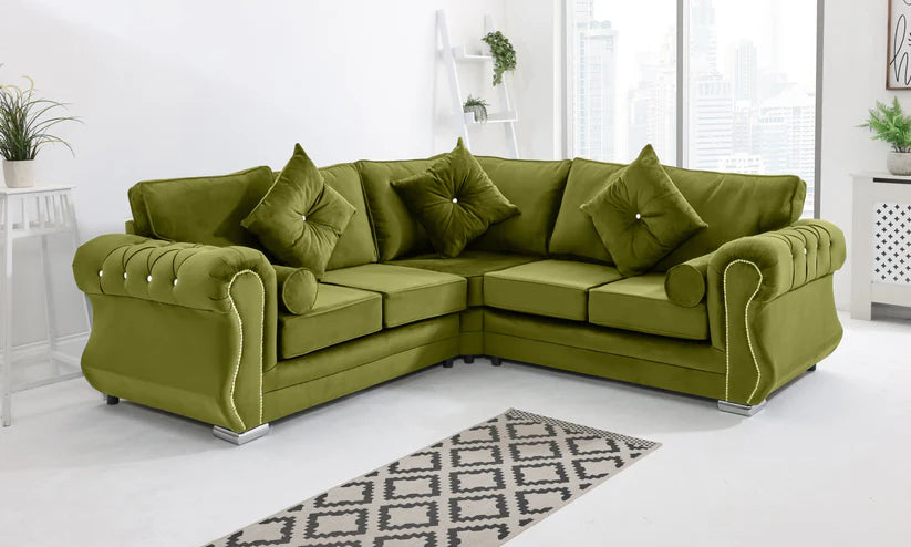 Venice Corner Fullback + Diamonds + Extra Cushions
