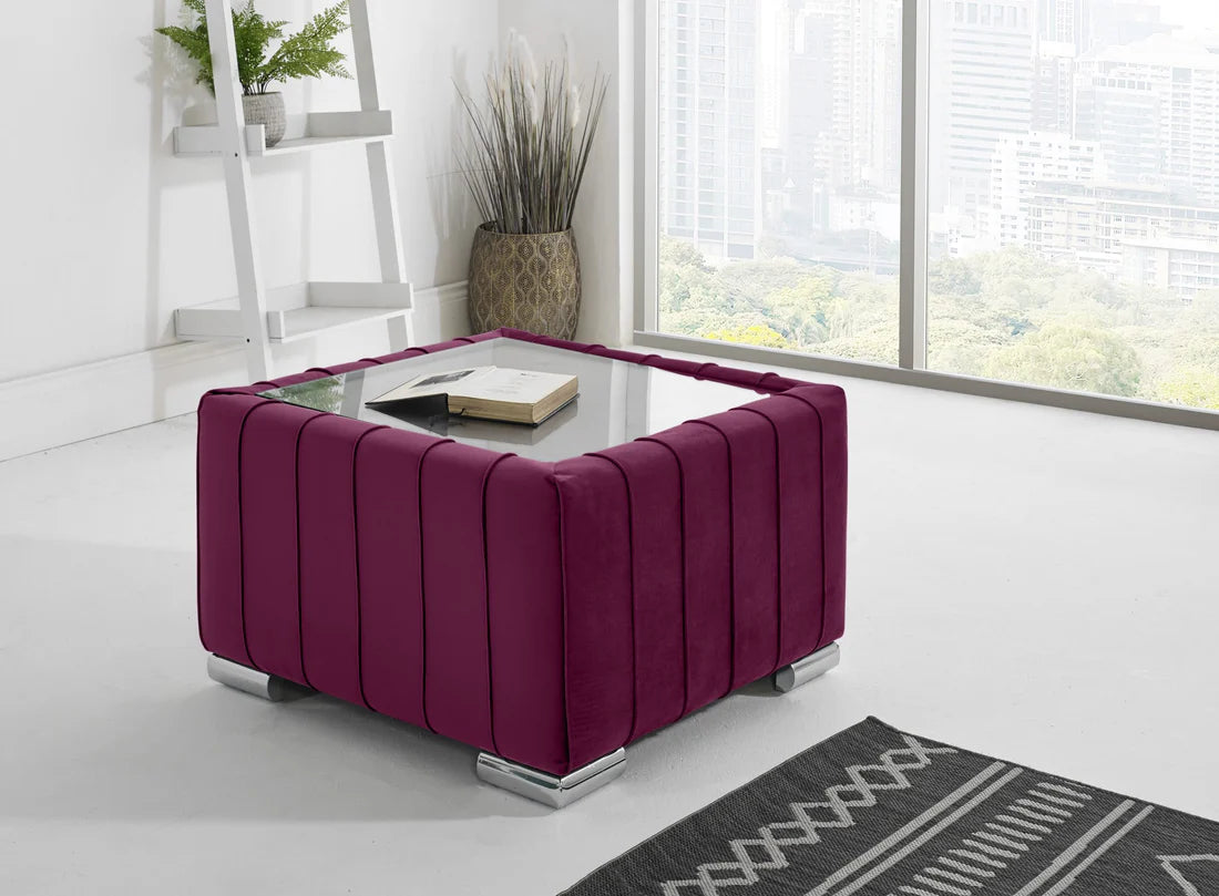Layla Corner Fullback - 1c2 + Bolster / Buttoned Cushions