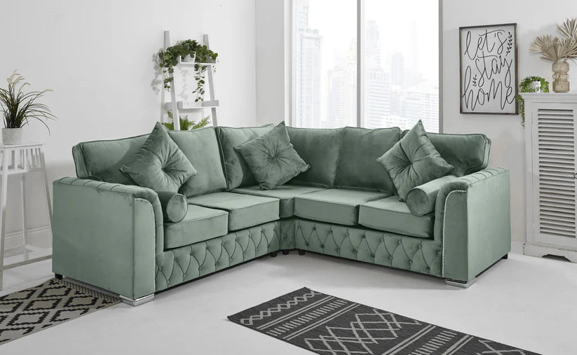 Malibu Corner Fullback - 2c2 + Extra Cushions