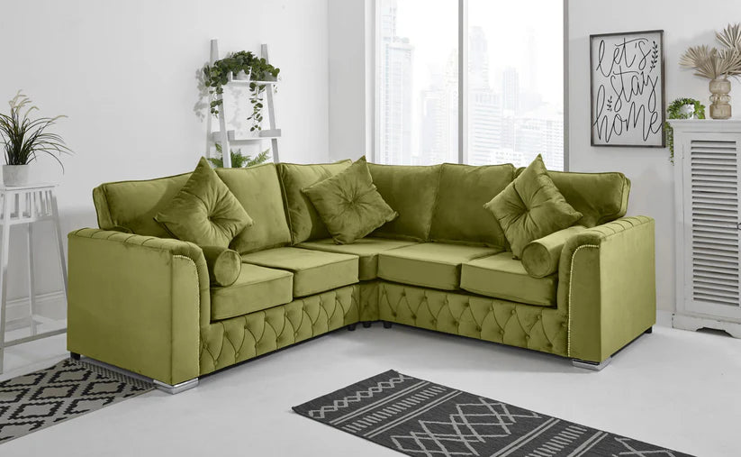 Malibu Corner Fullback - 2c2 + Extra Cushions