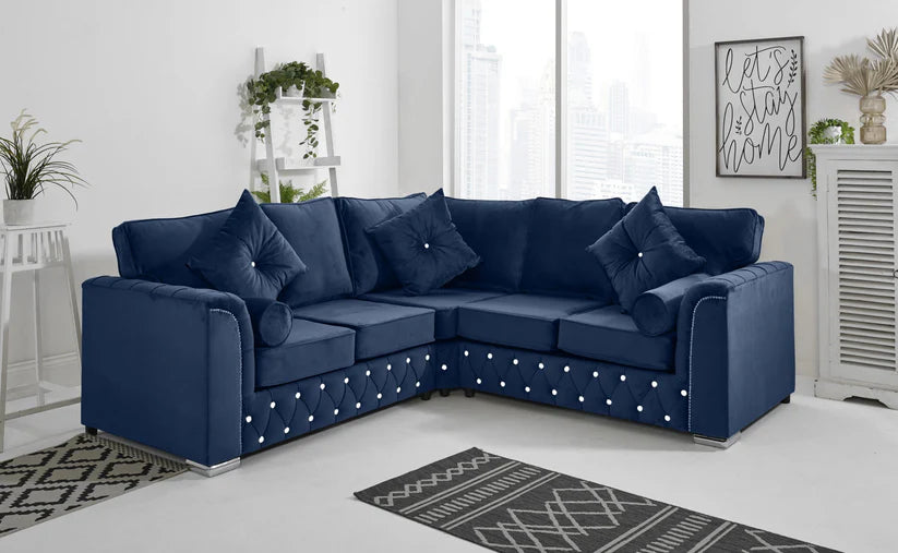 Malibu Corner Fullback - 2c2 + Diamonds+ Bolster / Buttoned Cushions
