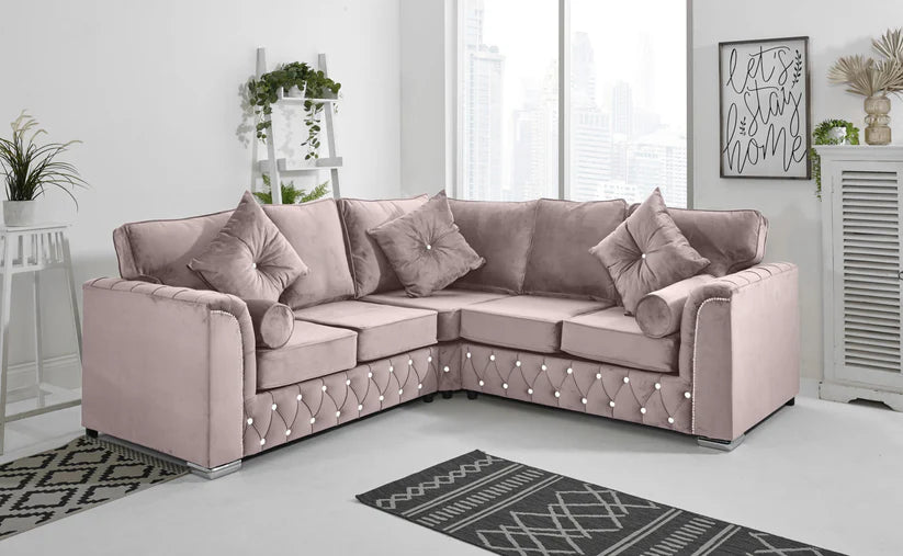 Malibu Corner Fullback - 2c2 + Diamonds+ Bolster / Buttoned Cushions