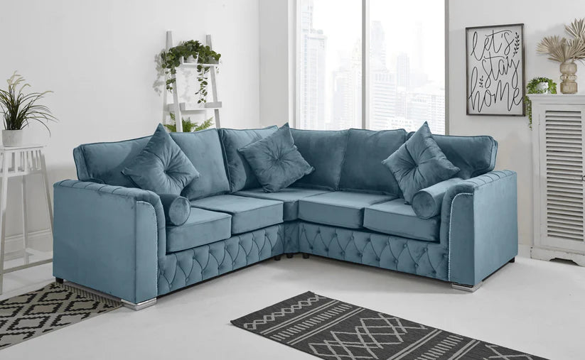 Malibu Corner Fullback - 2c2 + Extra Cushions