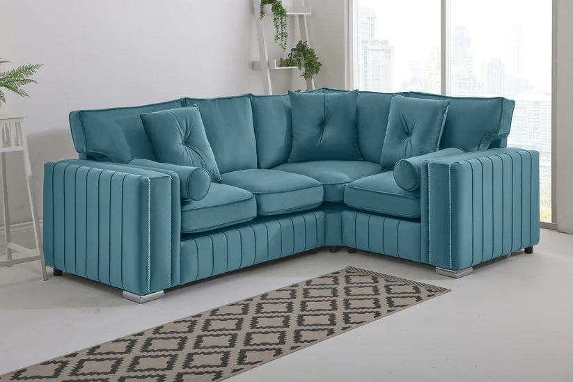Layla Corner Fullback - 2c1 + Bolster / Buttoned Cushions