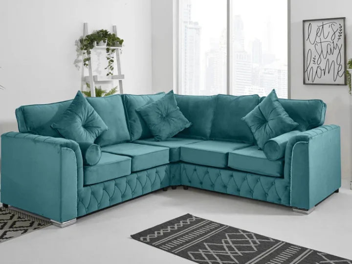 Malibu Corner Fullback - 2c2 + Extra Cushions