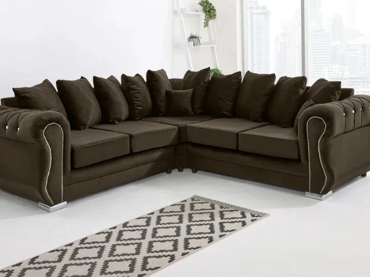 Venice Corner Scatterback + Diamonds